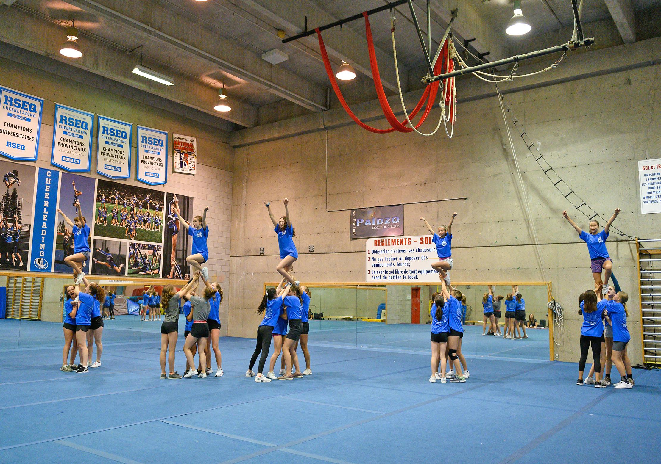 École Carabins cheerleading 12 à 16 ans - Écoles Carabins CEPSUM
